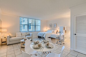 1 camera, una scrivania, ferro/asse da stiro, Wi-Fi