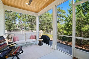 House | Terrace/patio