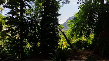 Quarto casal básico | Área de estar