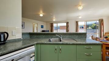 Fridge, microwave, dishwasher, toaster