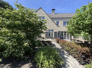 Exterior - Atmospheric country house in the green Kempen. (Baarle-Hertog)