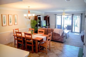 Interior - Gather Away on Grand Island in PCB (Panama City Beach)
