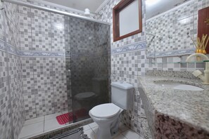 Quarto Duplo Suite com Varanda Fechada | Bathroom