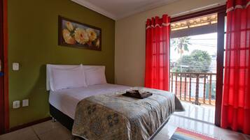 Quarto Duplo Suite com Varanda | Free WiFi