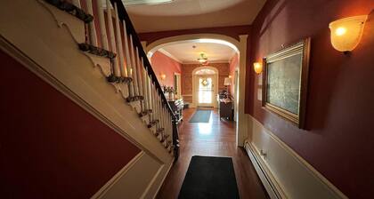 Publick House Hotel Inc.