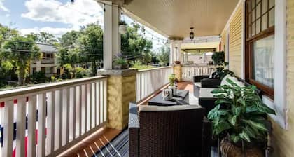 Springfield luxurious Duplex! 5 Min from TIAA!