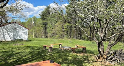 Tuggle's Gap Roadside Inn - Blue Ridge Parkway