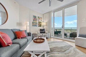 Téléviseur, bureau