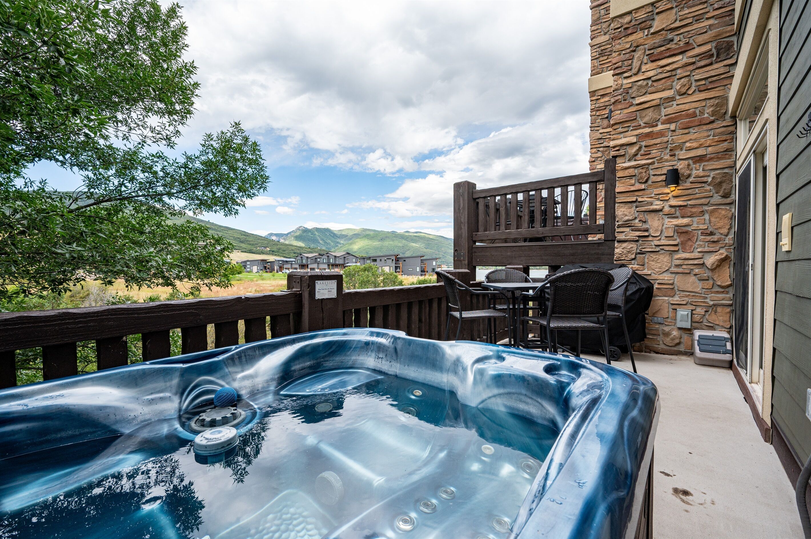 Bañera de hidromasaje exterior