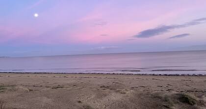 Close to the Beach 3-bed Chalet in Bridlington