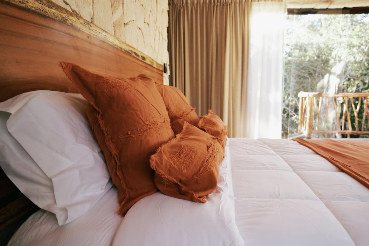 Luxury Villa (Jungle) | 2 bedrooms, down duvets, individually decorated, iron/ironing board