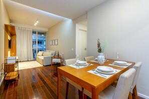 Dining - Tabas | Moderno ap 3qtos em Ipanema - RJ | IP0022 (Rio de Janeiro)