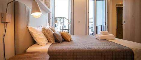 Estudio superior | Decoración personalizada y muebles diferentes