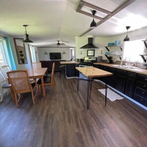Private kitchen - Private, Fire Pit, Rural, Near Munising (Munising)