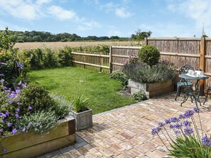 Terrace/patio - 1 bedroom accommodation in Shotesham All Saints (Shotesham All Saints)