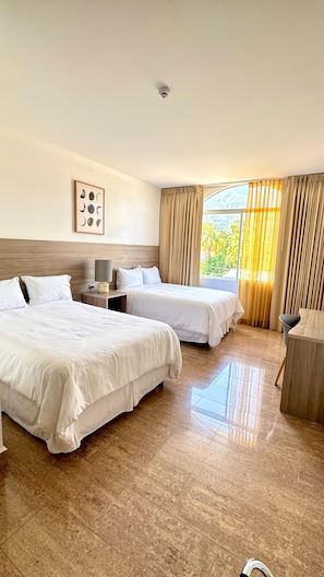 Basic-Zweibettzimmer, 1 Einzelbett | Kostenloses WLAN, Bettwäsche