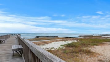 Beach nearby, sun loungers
