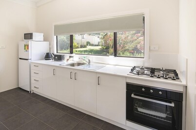 Riverscape Cottage No.1 - Riverscape Cottage No.1 A Family Gem