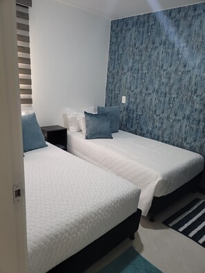 3 عدّة غرف نوم ومكتب ومكواة/لوح كي وواي فاي مجانًا