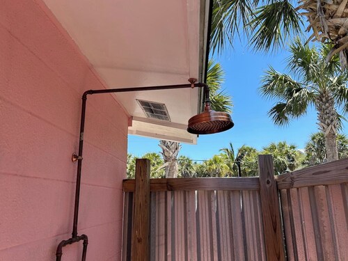 Casa Coquina - 3 BED 2 BATH - Steps to the Beach!