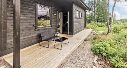 Beautiful home in Steinsholt with sauna