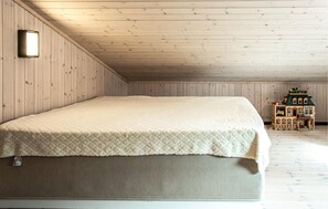 4 Schlafzimmer, Reisekinderbett, kostenloses WLAN