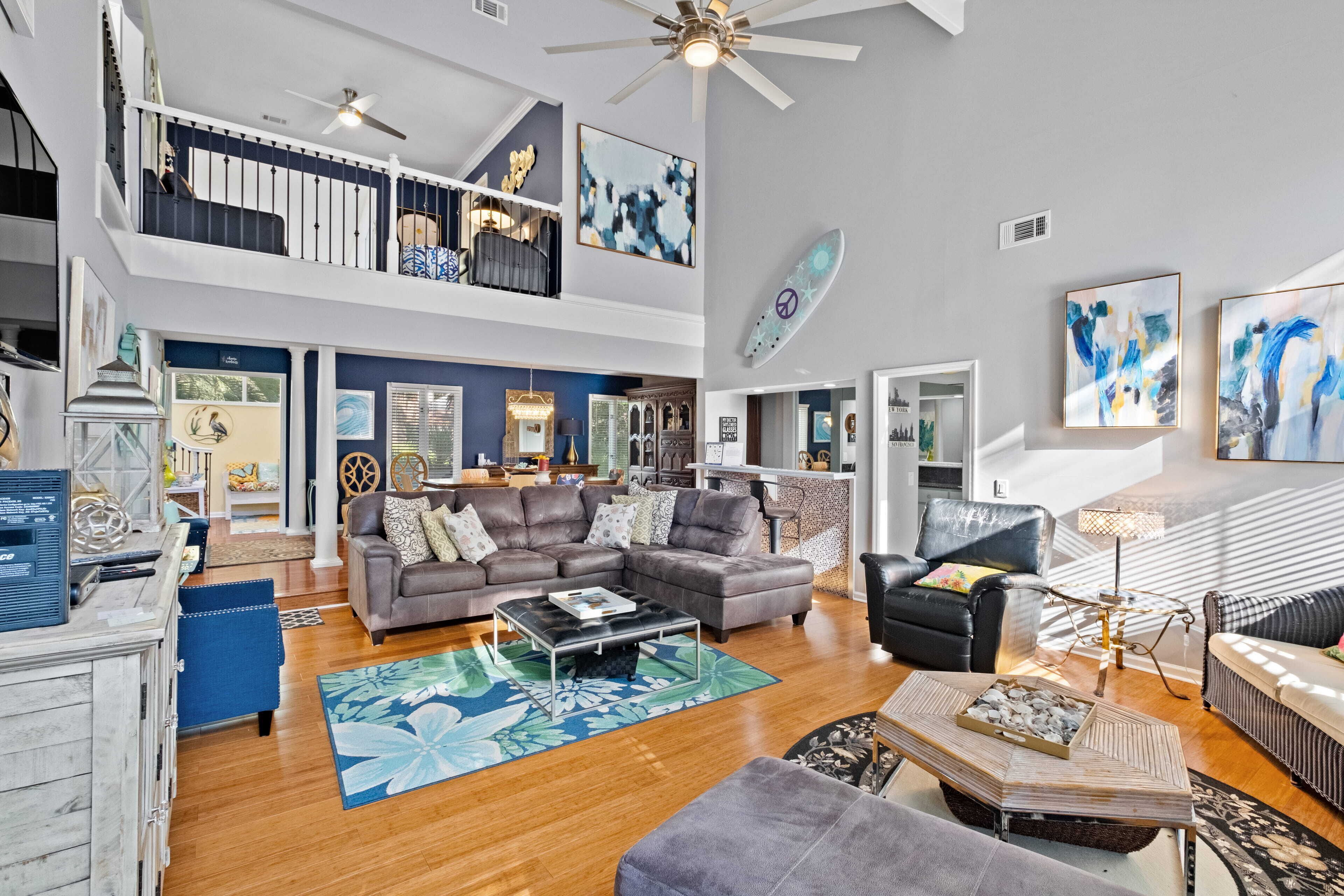 Télévision, cheminée