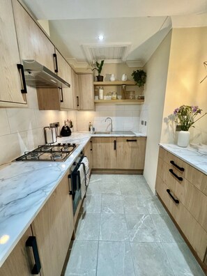 Tables à manger, îlots de cuisine