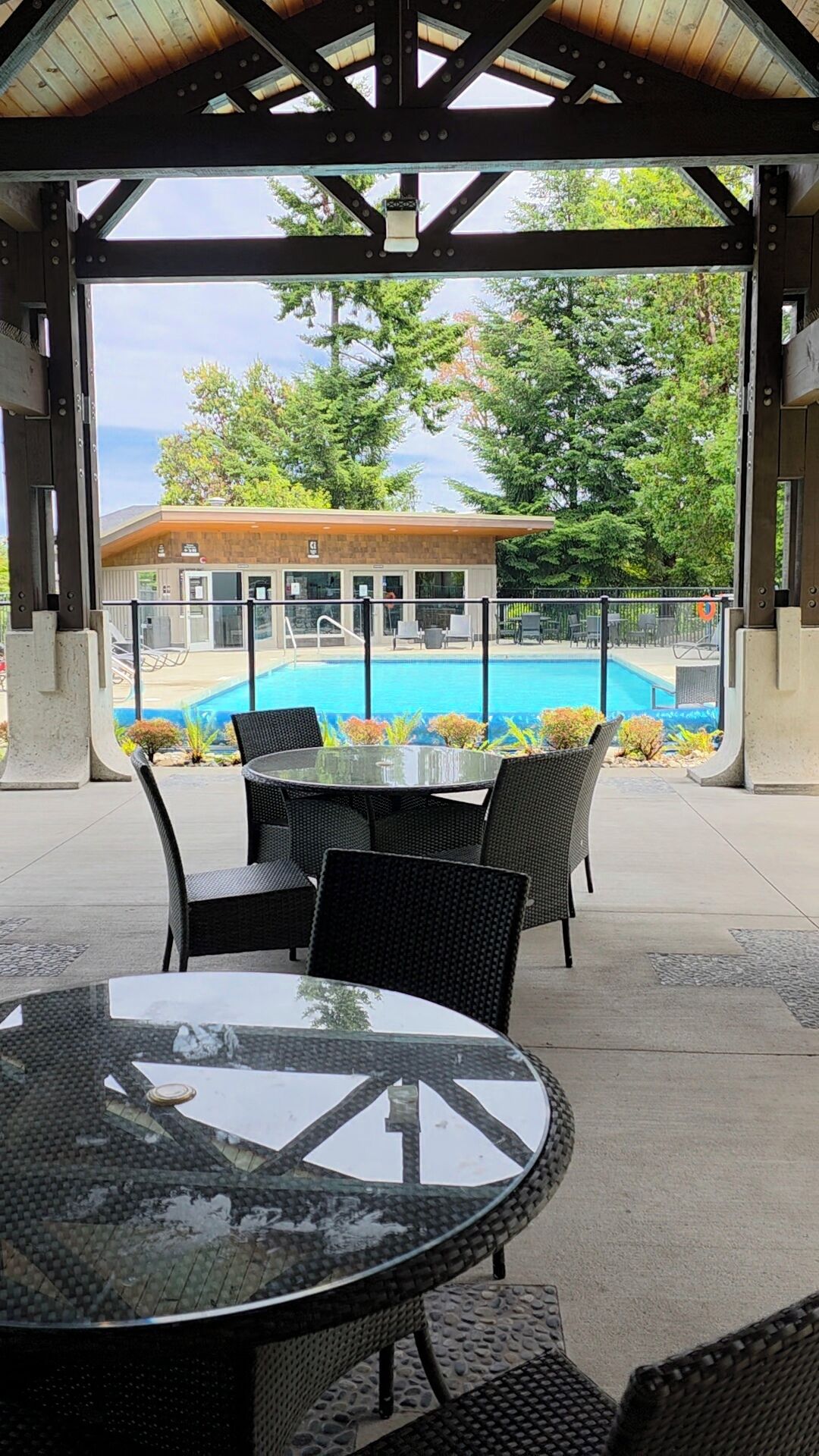 Piscine extérieure, piscine chauffée