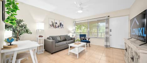 Appartement Deluxe, 2 lits doubles | Salle de séjour