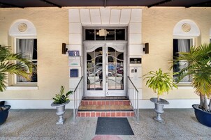 Entrada de la propiedad