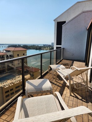 Property grounds - Beautiful Penthouse Style on Clearwater Beach (Clearwater)