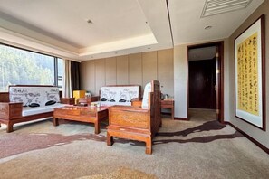 Unclassified image, 3 of 190, button - Ling Long Wang International Hotel (Guidong)