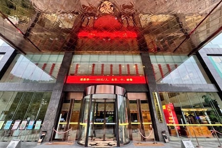 Interior. Ling Long Wang International Hotel