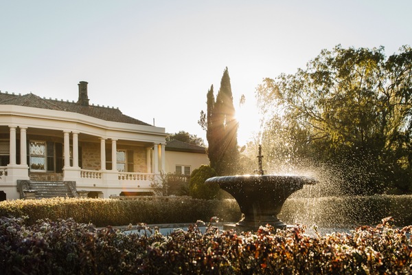 Fachada de la propiedad