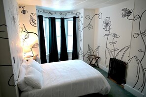 7 slaapkamers, een strijkplank/strijkijzer, reisbedje, gratis wifi