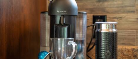 Kaffe og/eller kaffemaskin