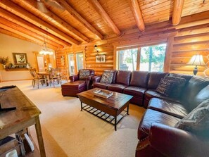 TV, fireplace, DVD player, offices