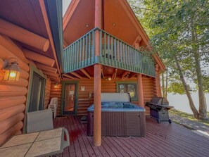 Terrace/patio - Amazing Log Cabin Close to Town with two kitchens and two living rooms (Red Lodge)