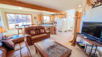 Smart TV, DVD player, offices