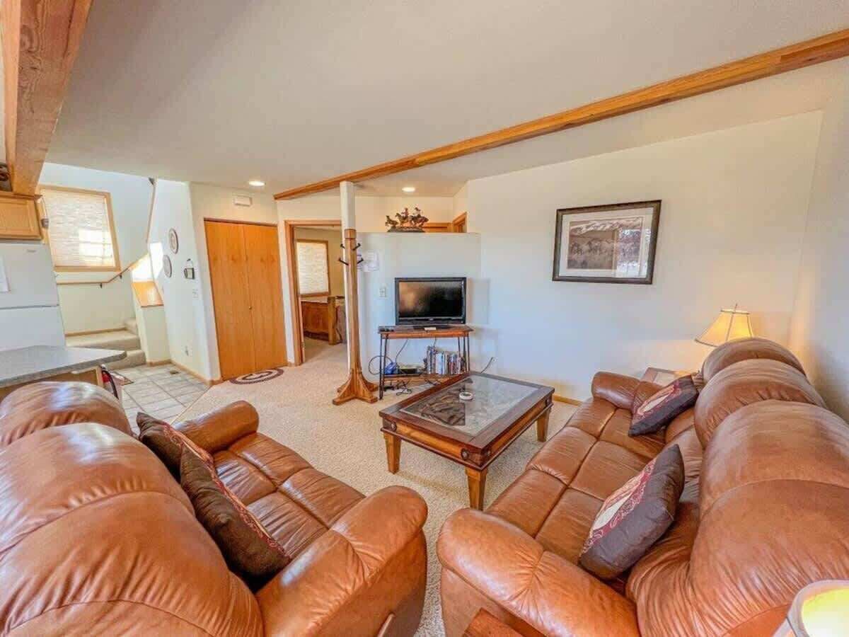 TV connectée, lecteur de DVD, espaces bureaux