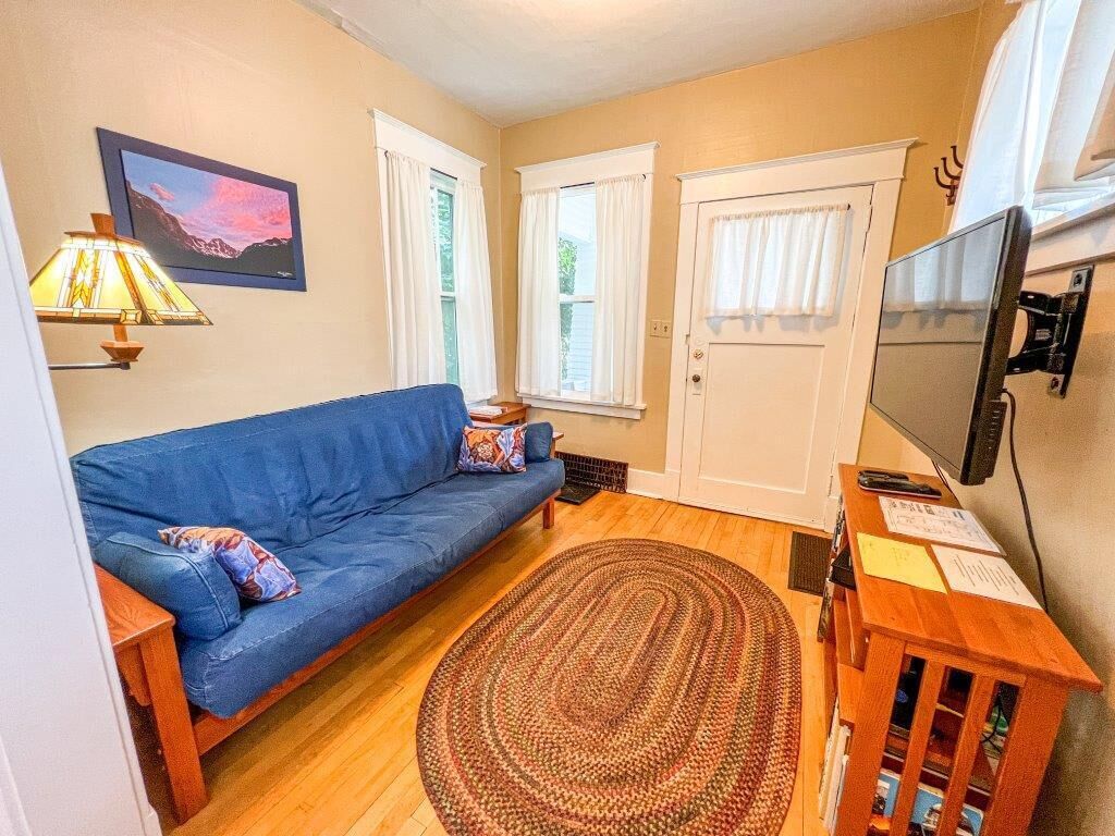 Smart TV, reproductor de DVD y oficina 