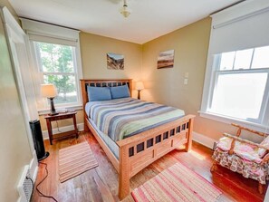 5 Schlafzimmer, Bügeleisen/Bügelbrett, kostenloses WLAN, Bettwäsche