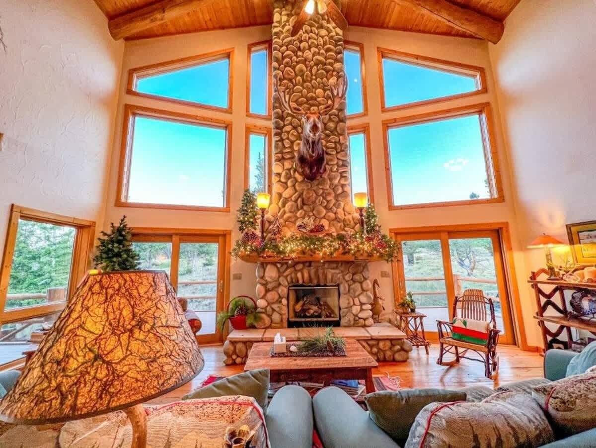Tall ceilings and beautiful custom stone and woodwork 