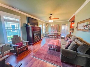 Smart TV, fireplace, DVD player, books