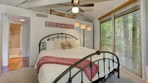 Room - Chalet 141 - Pet Friendly, Wooded Views + Big Canoe Community Access (Jasper)