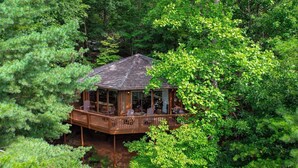Exterior - Chalet 141 - Pet Friendly, Wooded Views + Big Canoe Community Access (Jasper)
