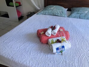 1 Schlafzimmer, Bügeleisen/Bügelbrett, kostenloses WLAN, Bettwäsche