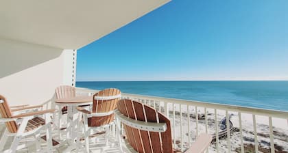 Bristol 1002 Beach Club-Direct Gulf View-Right On The Beach-Pool/Hot Tub-WiFi!