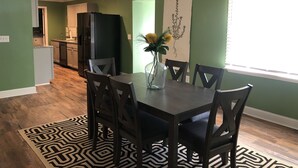 Dining - The Green House (Bowling Green)